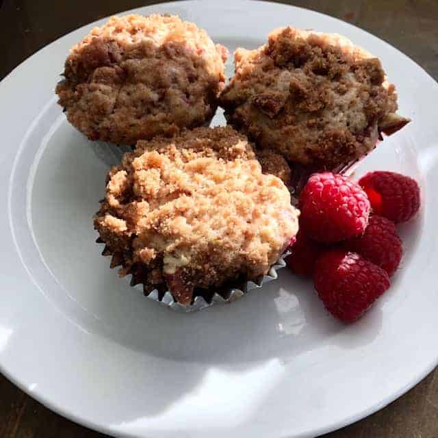 raspberry muffins