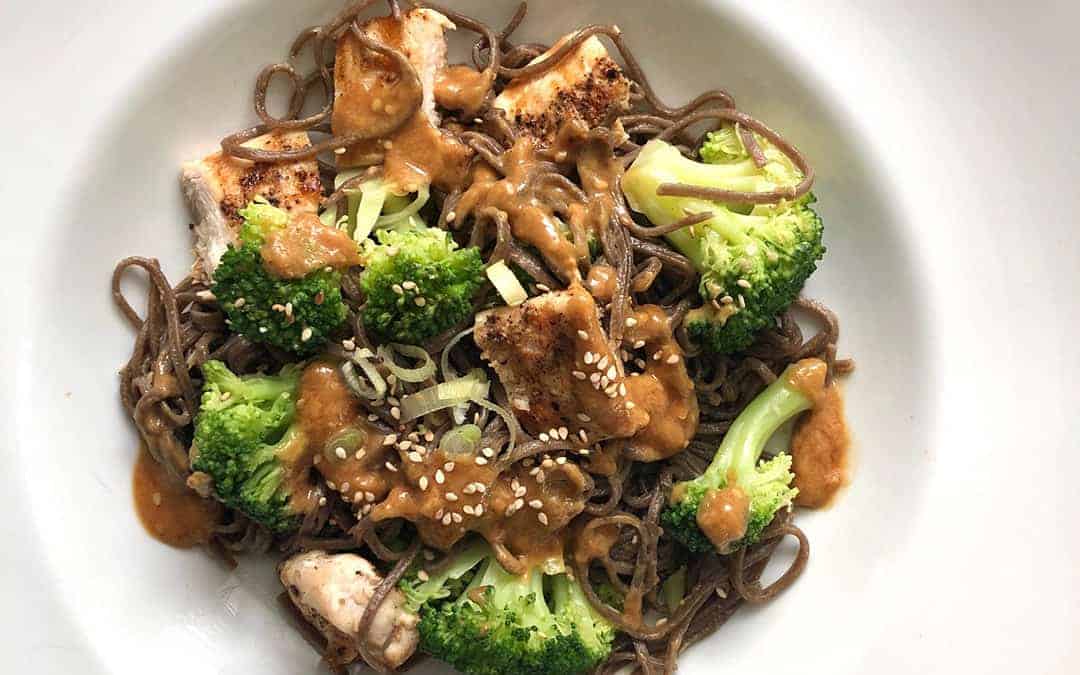 Sesame Soba Noodles with Broccoli and Chicken