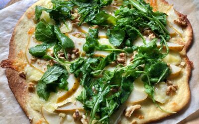 Cracker Crust Pizza with Pear, Brie, and Arugula