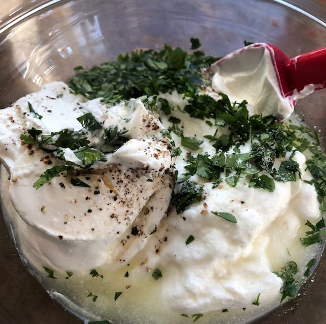 yogurt sauce