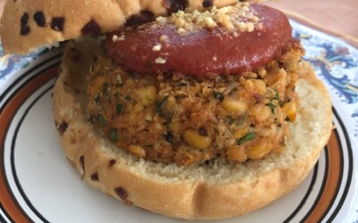 Vegan Pizza Burgers