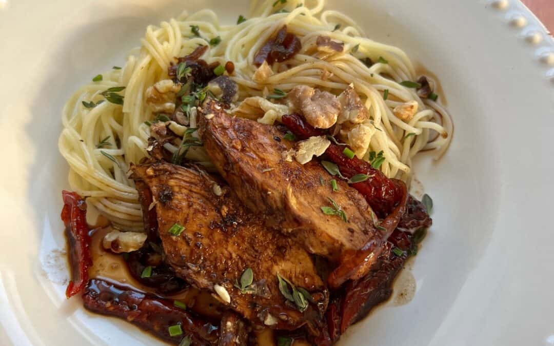 Balsamic Chicken with Sun-Dried Tomatoes and Walnuts